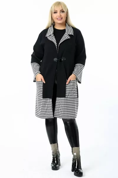Bequeme und fließende lange Strickjacke mit Brechstangenmuster und breiten Ärmeltaschen