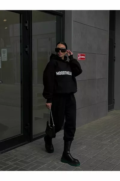 Mood The Label Комплект зимен анцуг - черен щампован оверсайз с качулка