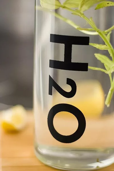 Borosilikatglaskolben 1 Liter schwarz 