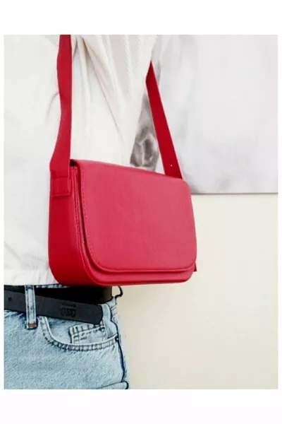 Women's Red Lid Baguette Shoulder Bag