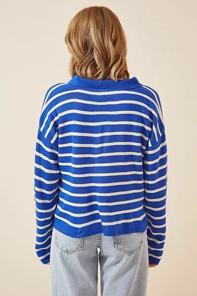 Maglione a righe da donna con collo alto