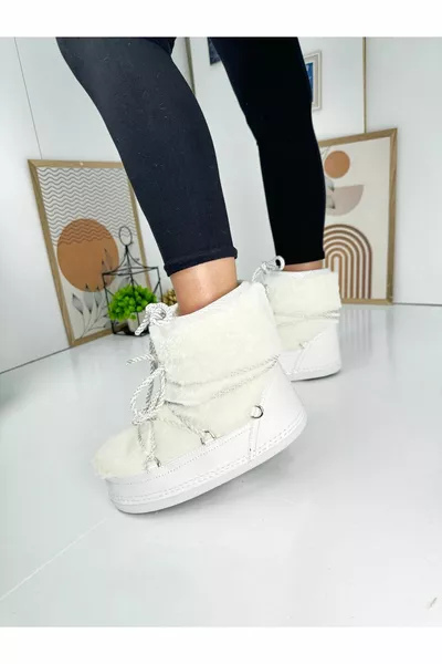 Casual Women's White Snow Boots Fur Lace-Up Mother Daughter Comfortable Lined Thick Sole 