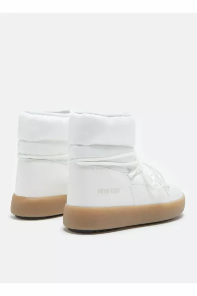 حذاء ثلجي نسائي أبيض 