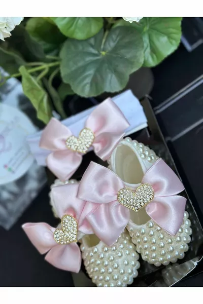 Luxury Crystal Stone Heart Brooch Baby Girl Design Pearl Plated Special Day Shoes Booties Headband