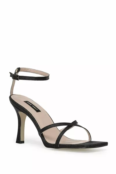 نياس 3fx صندل نسائي بكعب أسود