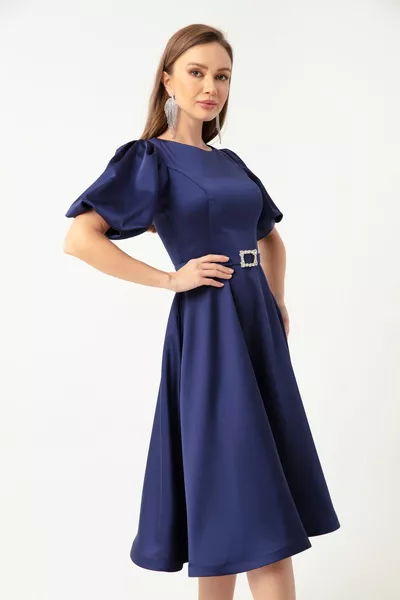 المرأة الأزرق الداكن بالون الأكمام الحجر حزام البسيطة الساتان مساء اللباس