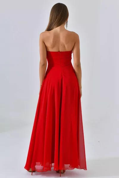 المرأة الشيفون النسيج دولاب الموازنة وشق تصميم حمالة طوق الأحمر ماكسي مساء اللباس 