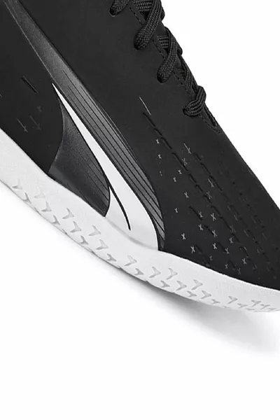 حذاء ألترا بلاي إت للرجال لكرة الصالات 