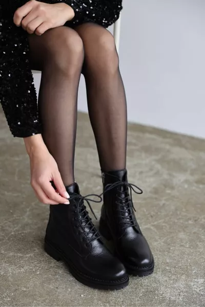 بابلو حذاء نسائي برباط جلد - أسود