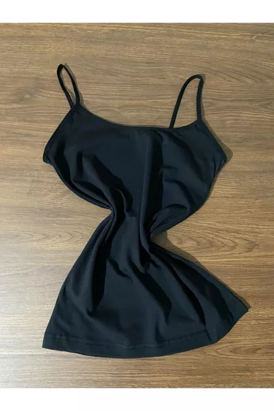 Set van  dames zwarte-witte tanktops van rekbare jersey