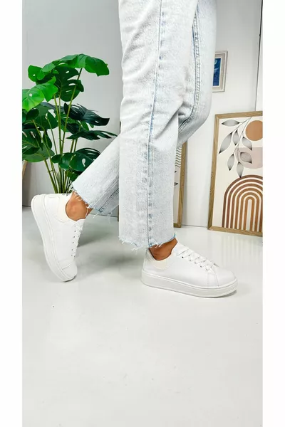 عارضة المرأة أحذية رياضية أحذية رياضية الدانتيل متابعة مريحة خفيفة الوزن سميكة نعل G