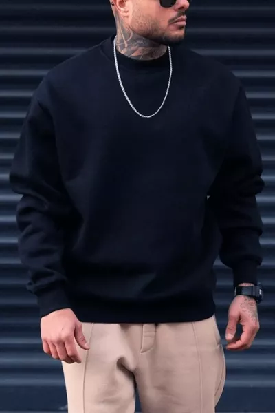 سويت شيرت رجالي كحلي داكن أساسي بدون طباعة بياقة دائرية قصّة واسعة ومريحة