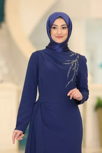 فستان سهرة عادل حجاب