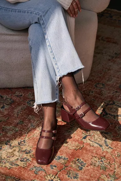 Marry Burgundy Colored Patent Leather Double Buckle Open Back Genuine Leather Blunt Toe Heels