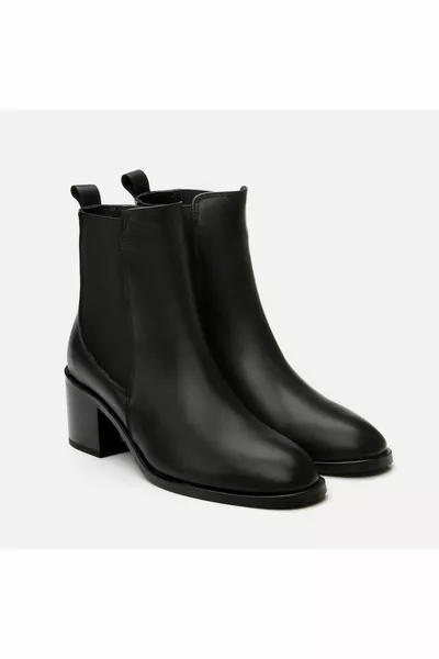 جلد طبيعي أسود المرأة الأحذية ذات الكعب العالي