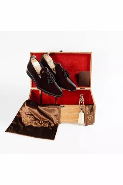 أحذية جلدية فضية خاصة بشرابة لاسمك