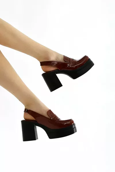 Lavan Bourgondië Lakleer Plateauzolen Laag uitgesneden Casual Schoenen