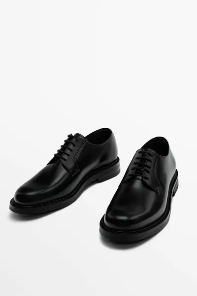 حذاء بلوشر جلدي أسود