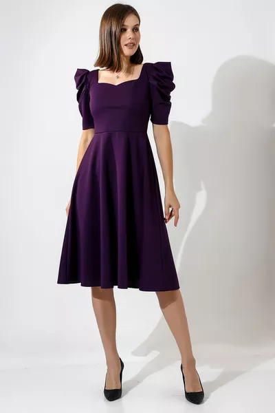 High Shoulder Detailed Midi Dress