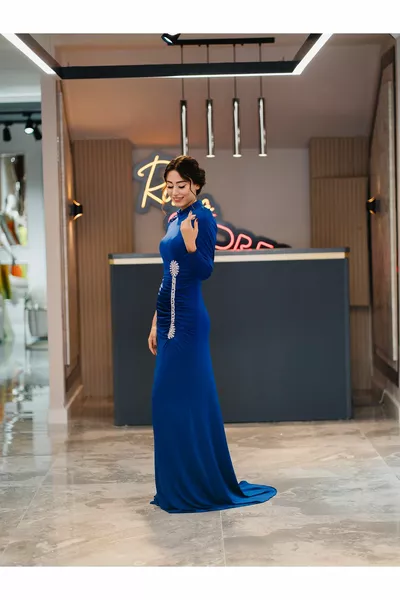  Left Waist Length Stone