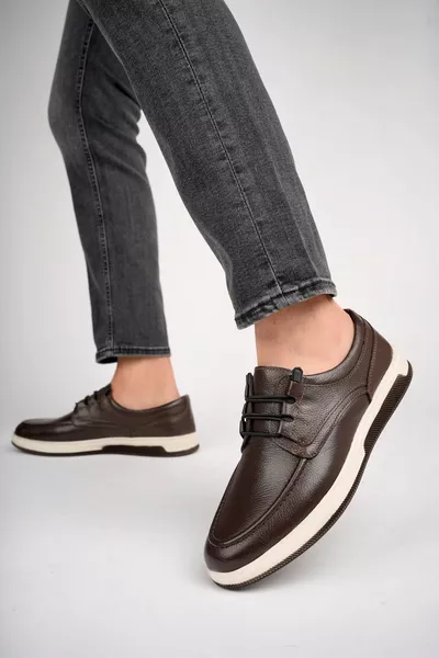 Scarpe casual da uomo in pelle marrone marrone 