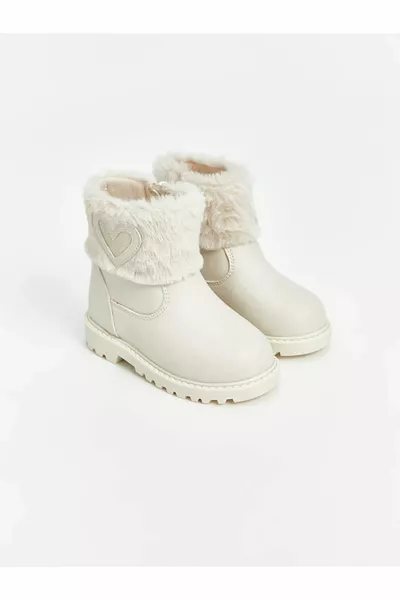 LCW STEPS الفراء البيج الفاتح أحذية طفلة