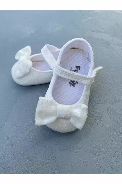 Бархатные туфли для девочек с бантом