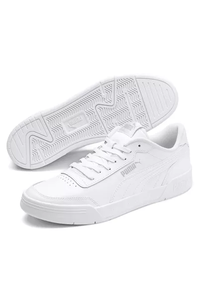 حذاء يومي أبيض للرجال من كاراكال 