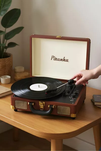  Turntable with Bluetooth and Carrying Case / Bluetooth + RCA + 3.5mm Audio Input / Compatible with  RPM Records