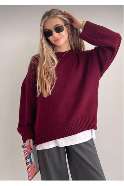 سترة صوفية واسعة برقبة دائرية بلون العنابي