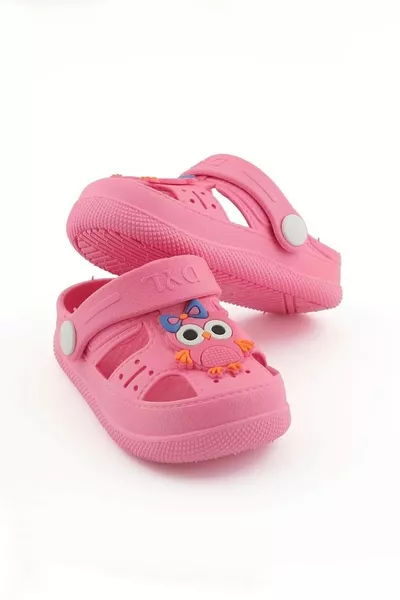 صندل أطفال يومي بأشكال حيوانات مع نعل مطاطي مقاوم للانزلاق