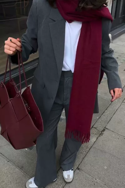 Importierter Puffy Cherry Schal Schultertuch