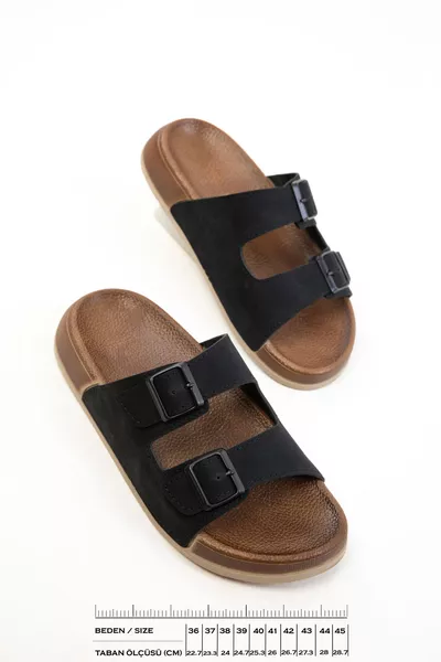 شباشب سوداء للجنسين 