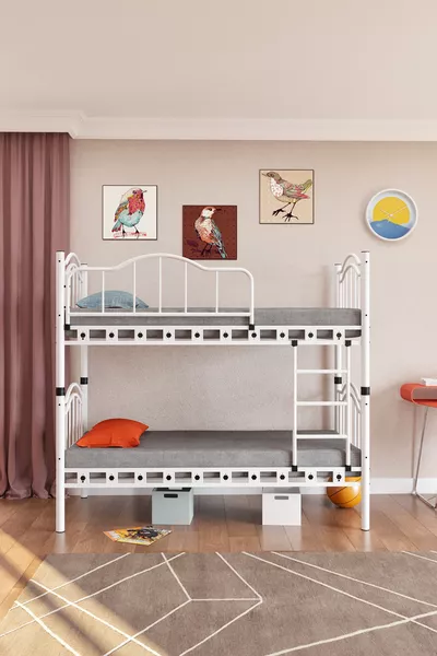 غرفة نوم الأطفال الصغيرة بيليناي بطابقين وسرير معدني أبيض