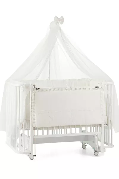 سرير هزاز خشبي بجانب دمية بامبينو  سم (أبيض-أوف وايت)