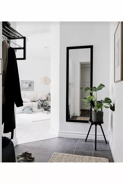 Огледало за антре с черна дървена рамка Черно 