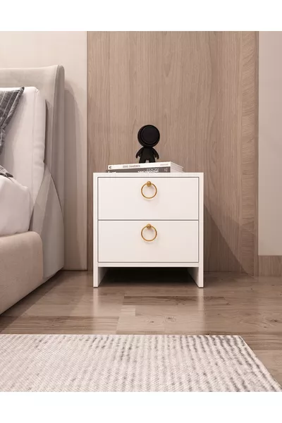 غار كومودين | أبيض - أبيض