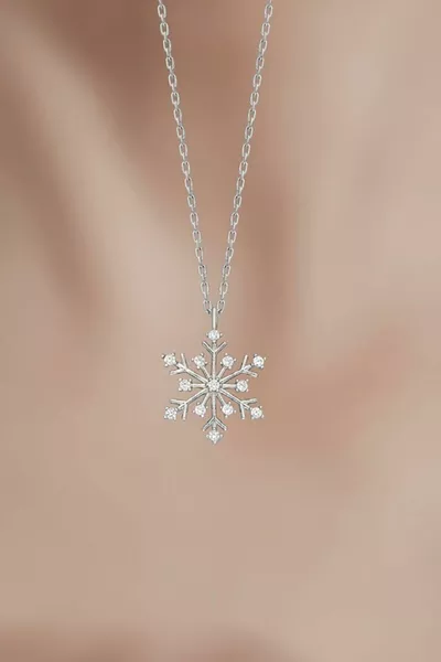  Sterling Silver Chain White Stone Snowflake Necklace