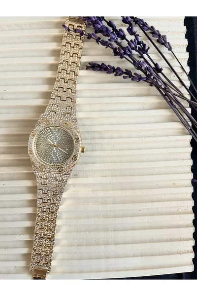 women's watch with full zircon stones