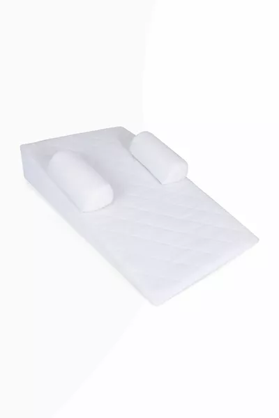 Lit pour bébé contre le reflux, coussin avec housse lavable