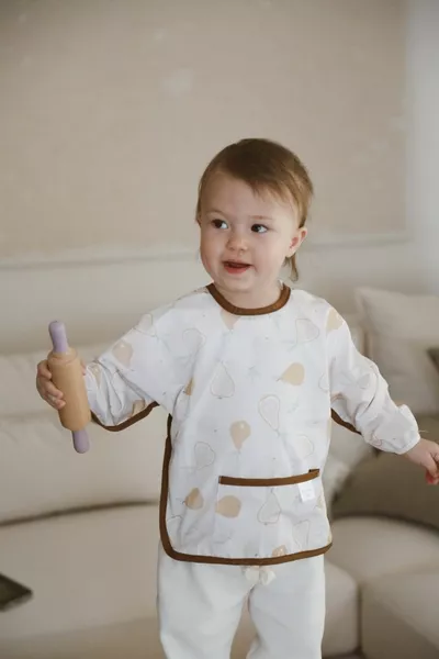 مئزر نشاط بأكمام طويلة مقاوم للسوائل (AY)