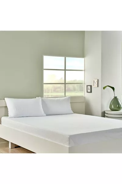 Перфектен двоспален протектор за легло Бял