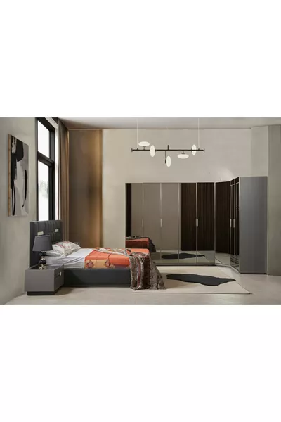 Спален комплект TESLA с 8 врати