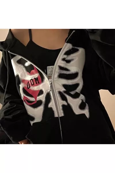 Felpa con cappuccio Anime Nero Harajuku Chest And Heart (UNISEX)