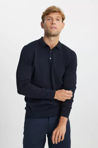 Мужской тёмно-синий хлопковый свитер с воротником-поло, стандартного размера и обычного кроя