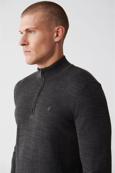 Мужской антрацитовый трикотажный свитер с высоким воротником на молнии, не скатывается 