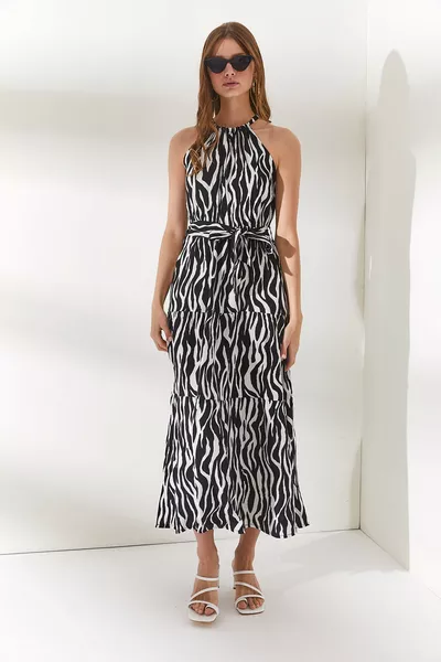 Robe en viscose tissée noire pour femme avec col halter et ceinture 