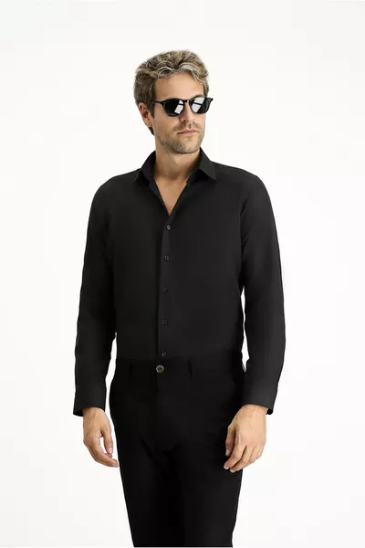 قميص بأكمام طويلة، قصّة ضيقة، ياقة كلاسيكية، قماش أكسفورد قطني، سهل الكي