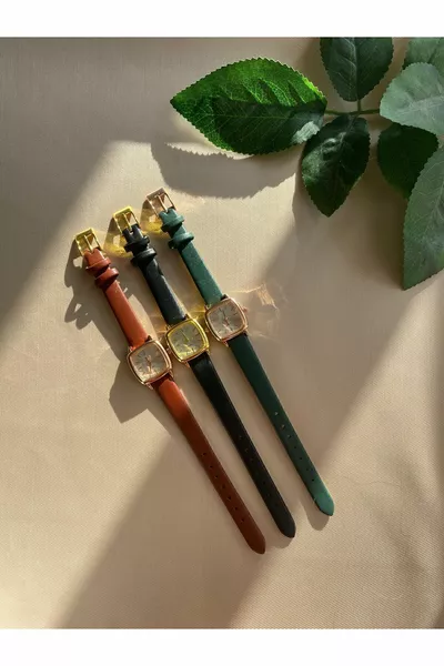 Retro Minimal Leather Band Women's Wristwatch