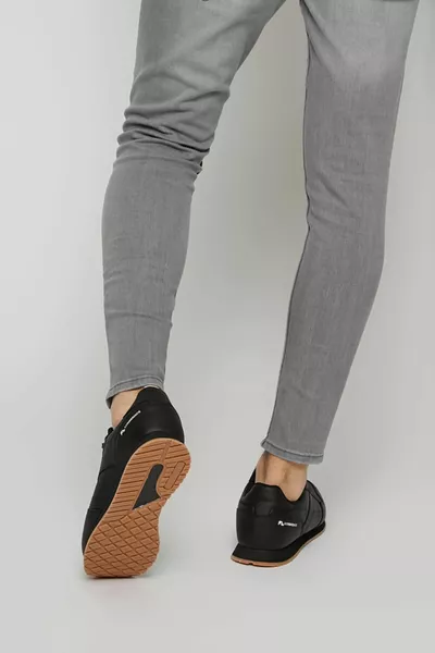 Hello Черные мужские кроссовки